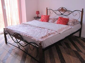Фото номера Апартаменты с 1 спальней Апартаменты Vivid Apartment near station г. Витебск 46