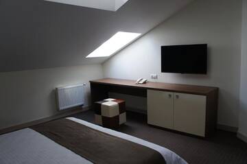 Фото номера Улучшенный двухместный номер с 1 кроватью - Мансарда Отель Smart Boutique Hotel Vitebsk г. Витебск 3